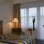 Steigenberger Conti Hansa Hotel 4*