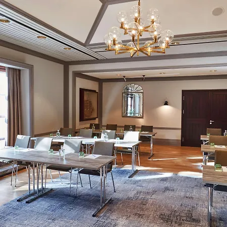 Szálloda Steigenberger Conti Hansa