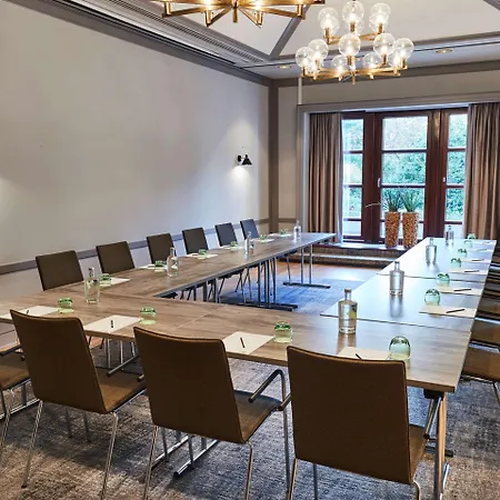 Steigenberger Conti Hansa Szálloda 4*