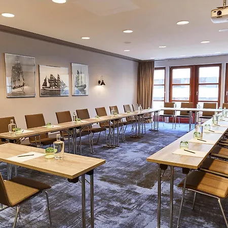 Szálloda Steigenberger Conti Hansa