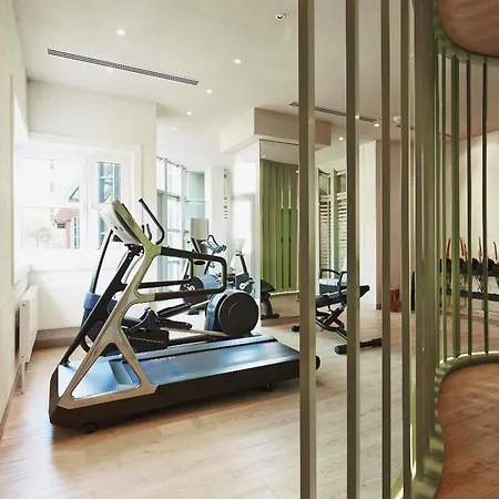 Steigenberger Conti Hansa Szálloda