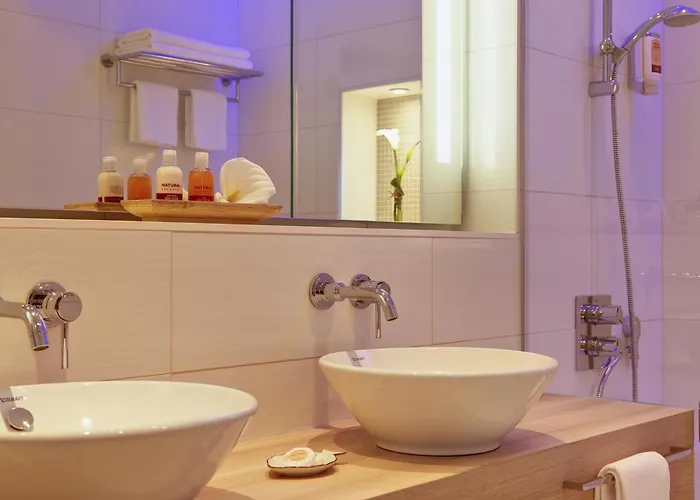 Hotell Steigenberger Conti Hansa