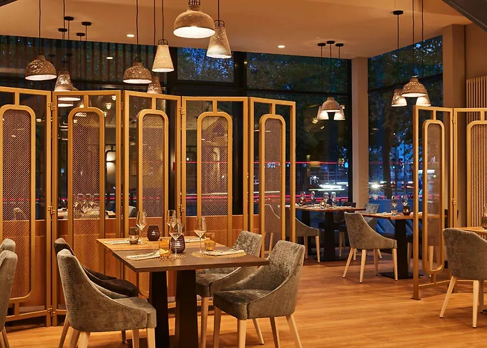 Steigenberger Conti Hansa 4*