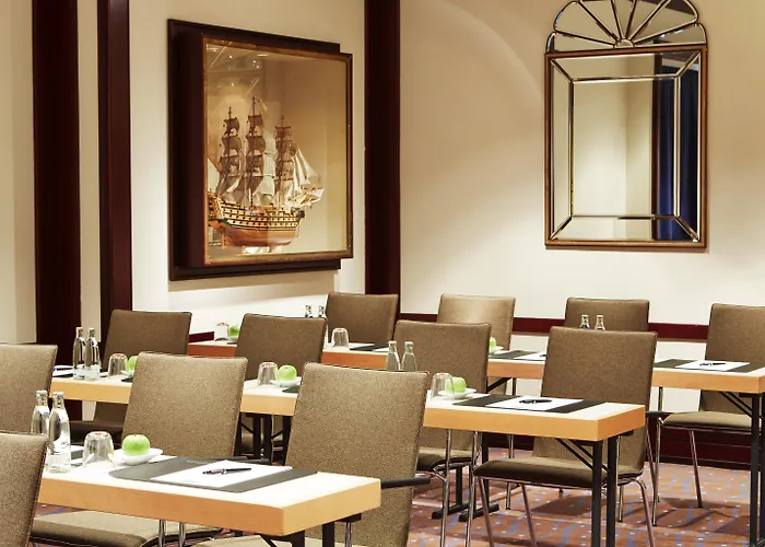 Steigenberger Conti Hansa Otel 4*